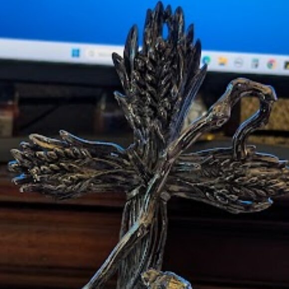 ARTHUR COURT SHEPARD CROSS W/BOX - Picture 8 of 10